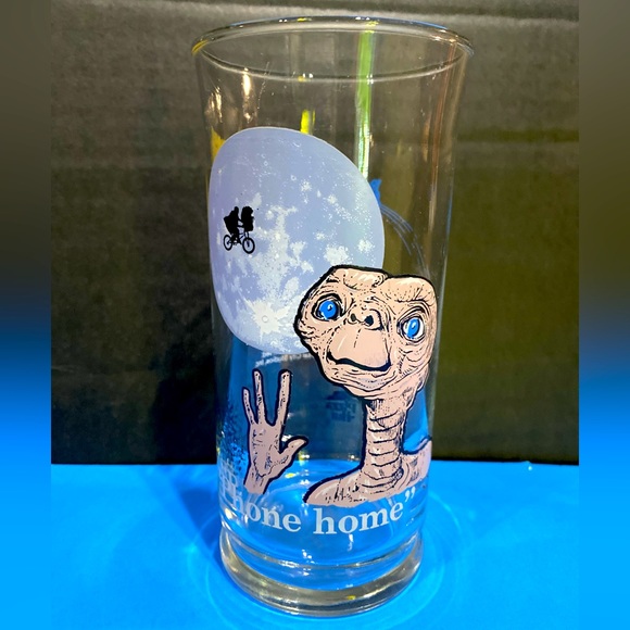 E.T. EXTRA TERRESTRIAL 1982 UNIVERSAL STUDIOS PIZZA HUT COLLECTOR SERIES GLASS - Picture 5 of 8